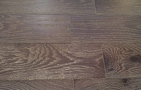 Oak wood floor